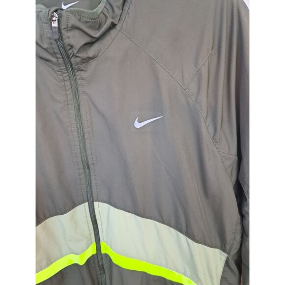 Nike Men's Green Reflective Lightweight Lined Running Jacket Size M - Picture 3 of 8